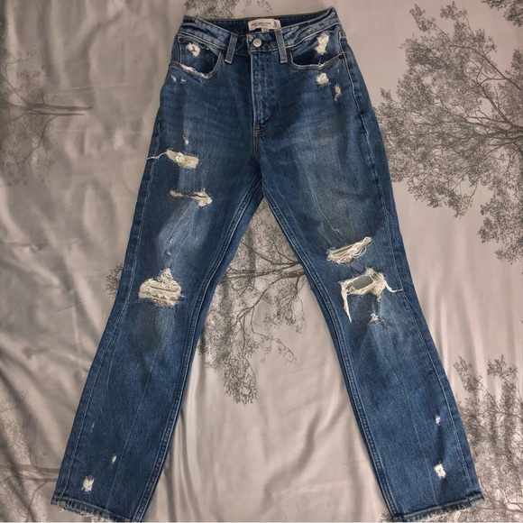 Abercrombie curve love mom jean - Picture 2 of 4
